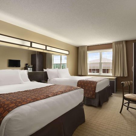 Microtel Inn & Suites By Wyndham Mineral Wells/Parkersburg Esterno foto