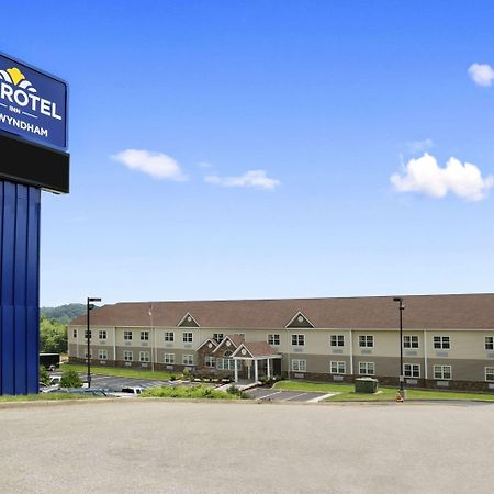Microtel Inn & Suites By Wyndham Mineral Wells/Parkersburg Esterno foto